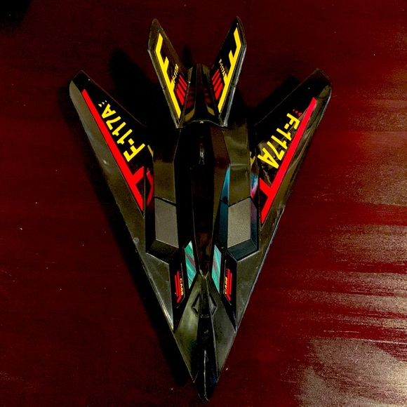 Toy Nighthawk fighter jet - Picture 2 of 3